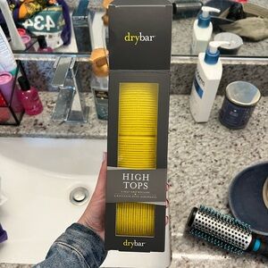 Dry Bar roller set